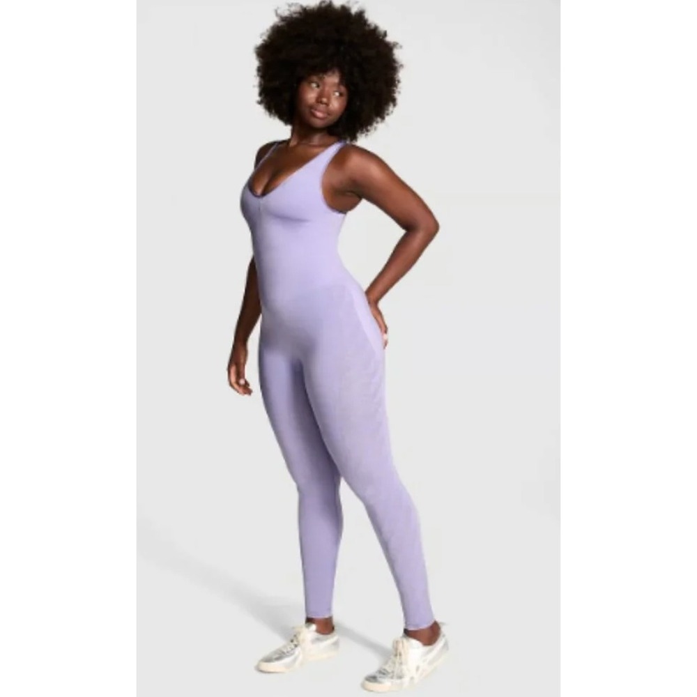 VS PINK One Piece Womens Medium Purple Satin Seamless Plunge Workout